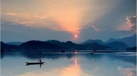 清江画廊一日游