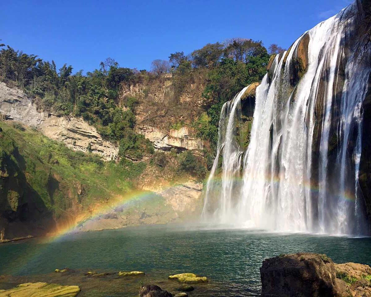纯玩0自费黄果树瀑布、荔波大小七孔、西江千户苗寨、青岩古镇双飞六日游